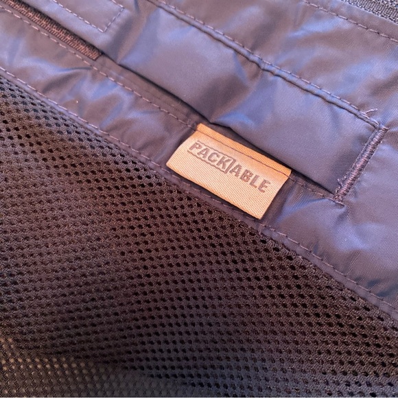 Columbia packable jacket windbreaker - Picture 9 of 9